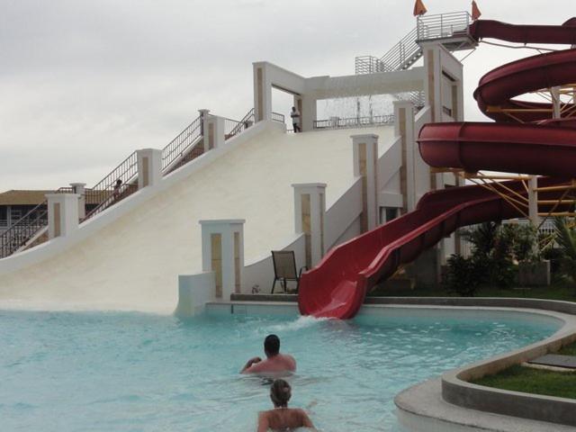 Thermas Lacqua Diroma Com Piscina De Ondas Gratis 24Horas Caldas Novas Exteriör bild