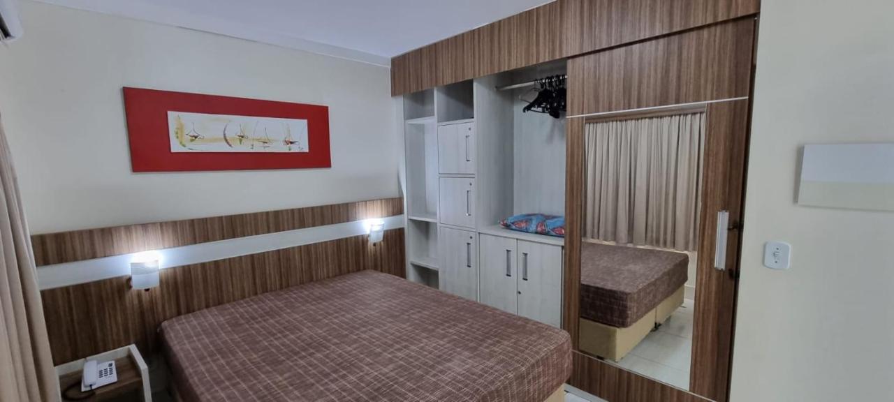 Thermas Lacqua Diroma Com Piscina De Ondas Gratis 24Horas Caldas Novas Exteriör bild