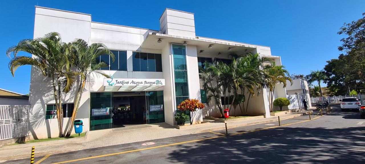 Thermas Lacqua Diroma Com Piscina De Ondas Gratis 24Horas Caldas Novas Exteriör bild