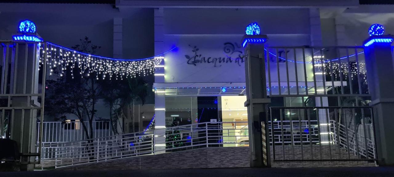 Thermas Lacqua Diroma Com Piscina De Ondas Gratis 24Horas Caldas Novas Exteriör bild