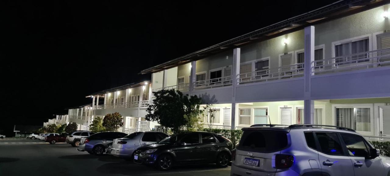 Thermas Lacqua Diroma Com Piscina De Ondas Gratis 24Horas Caldas Novas Exteriör bild